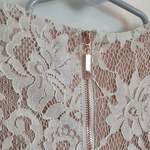 DRESS FORUM Lace Long Sleeve Dress - Picture 9 of 12